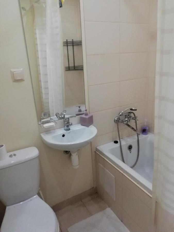 Затишні Апартаментами Біля Озера Ternopil Kültér fotó